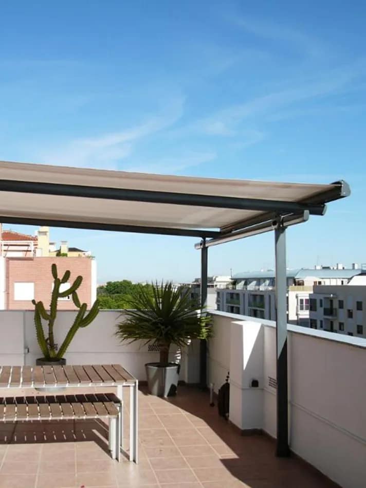 Senhorita-casa-RJ-Toldo-sob-medida-cobertura-retratil-6