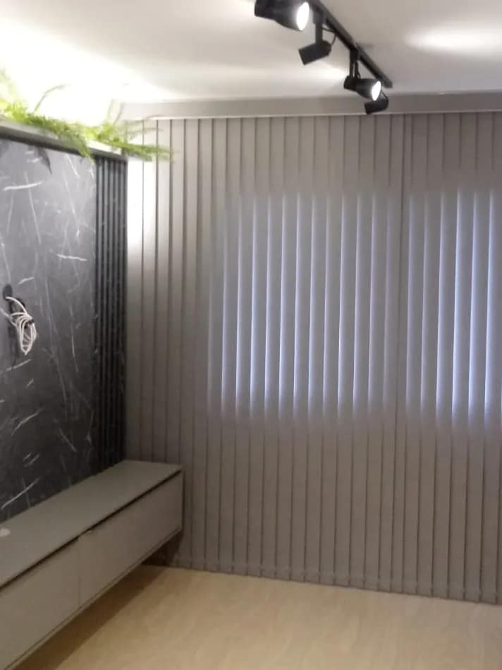 Senhorita-casa-RJ-persiana-sob-medida-vertical-1