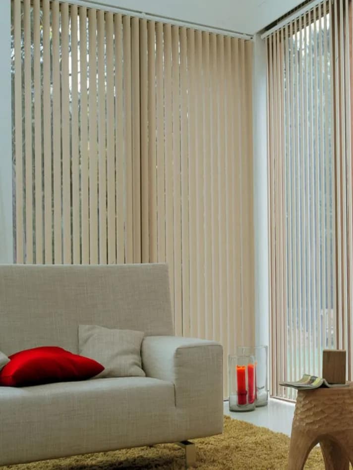 Senhorita-casa-RJ-persiana-sob-medida-vertical-3